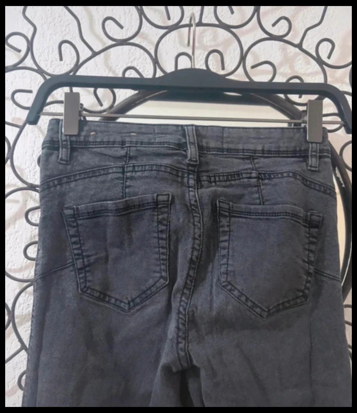 Jean Skinny Jennyfer Cinza Antracite Rasgado - Tamanho 32 (XXS) – photo 7